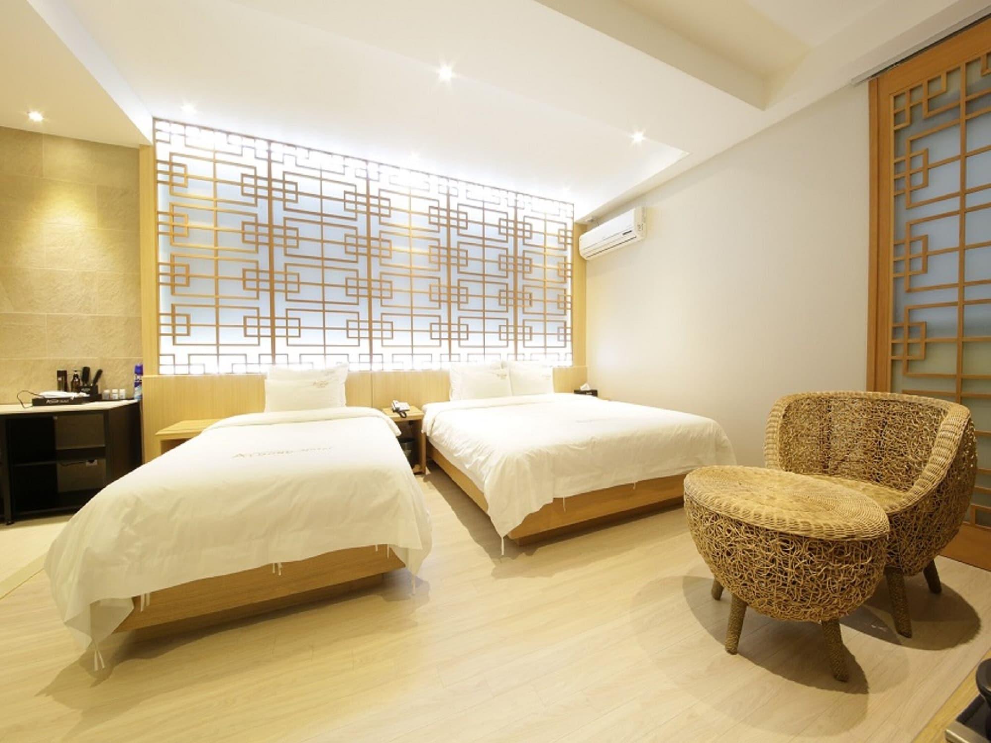 Almond Hotel Busan Station Zewnętrze zdjęcie