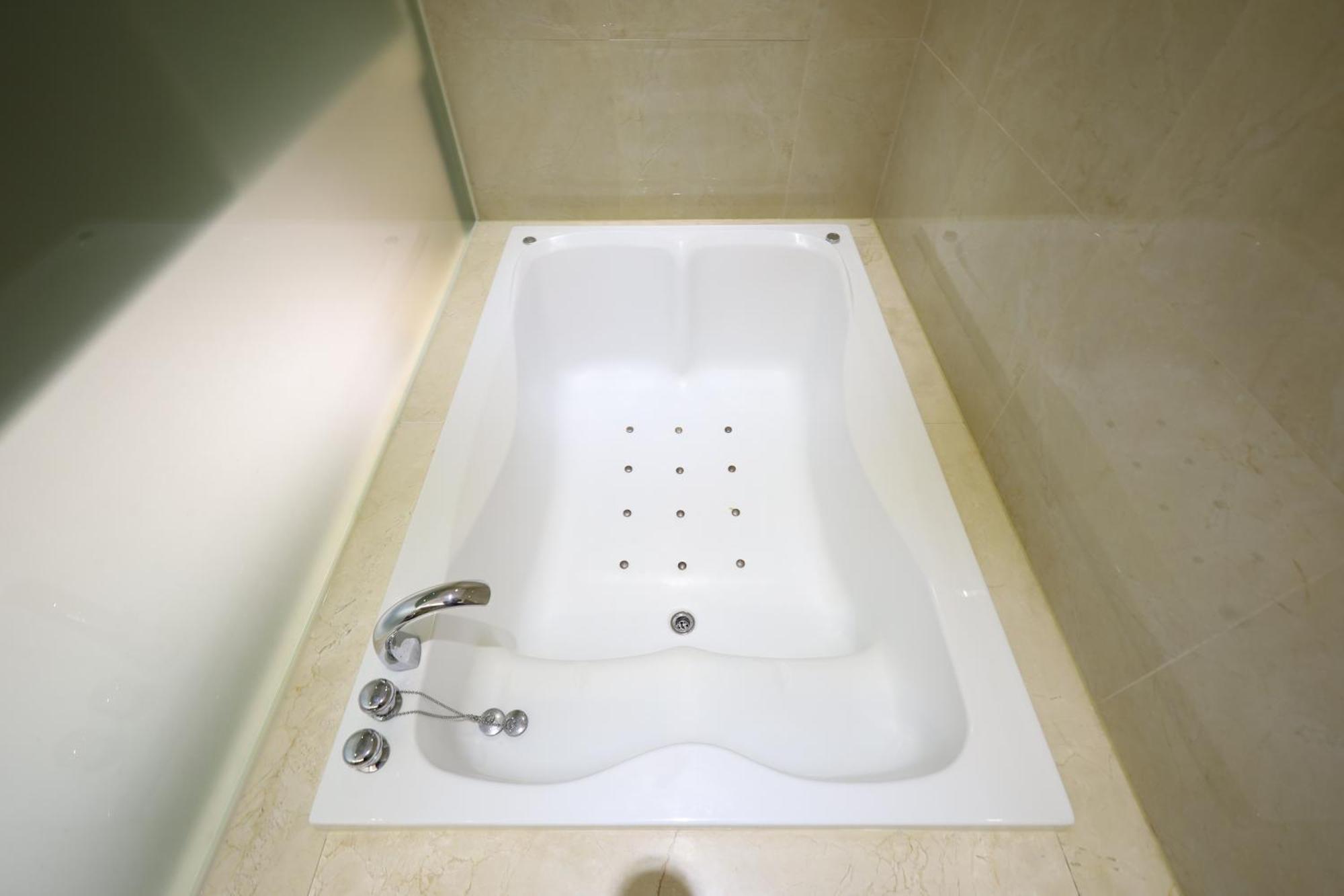 Almond Hotel Busan Station Zewnętrze zdjęcie