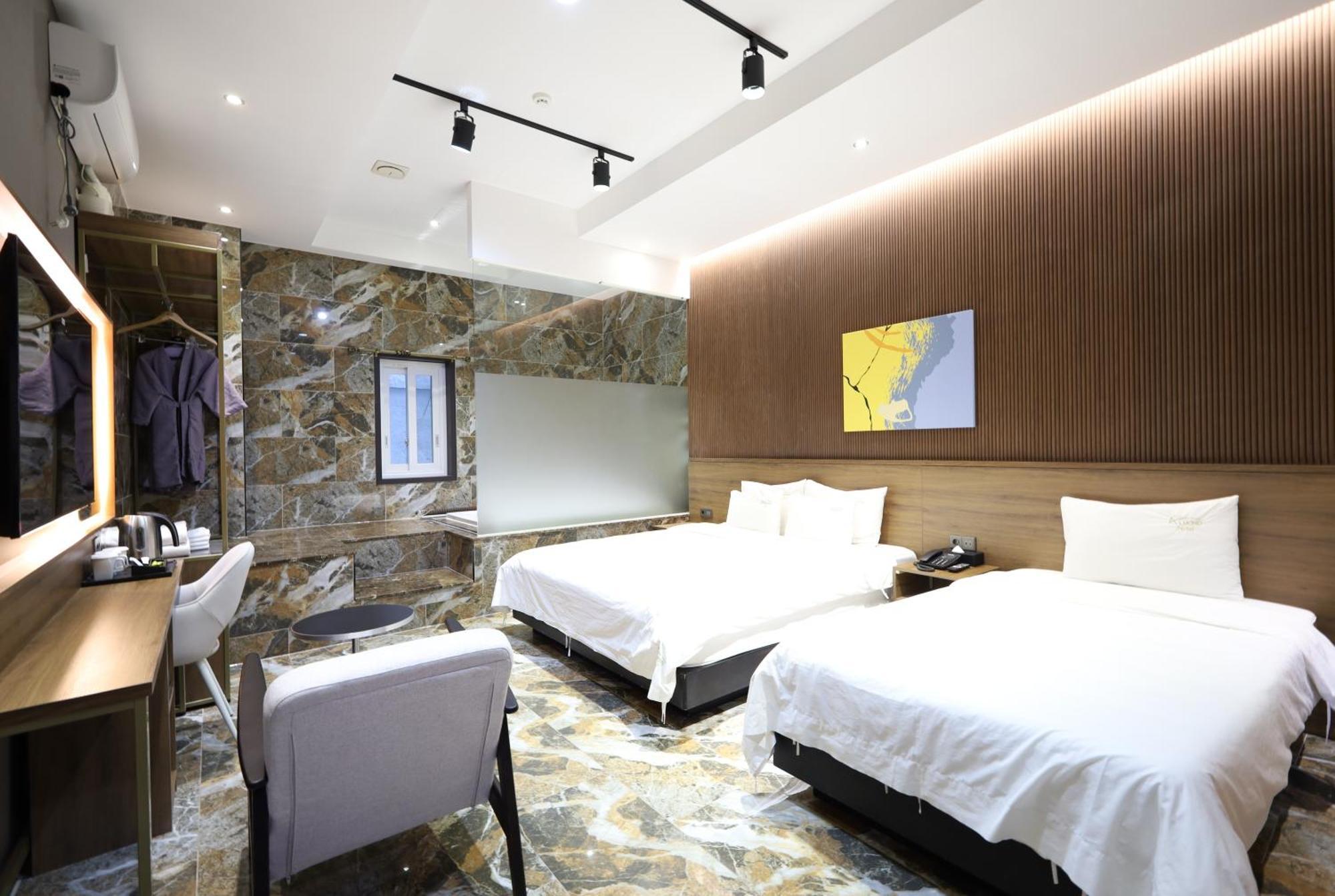 Almond Hotel Busan Station Zewnętrze zdjęcie