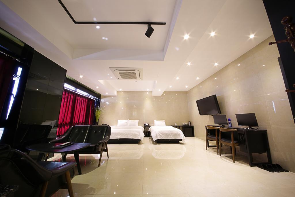 Almond Hotel Busan Station Zewnętrze zdjęcie