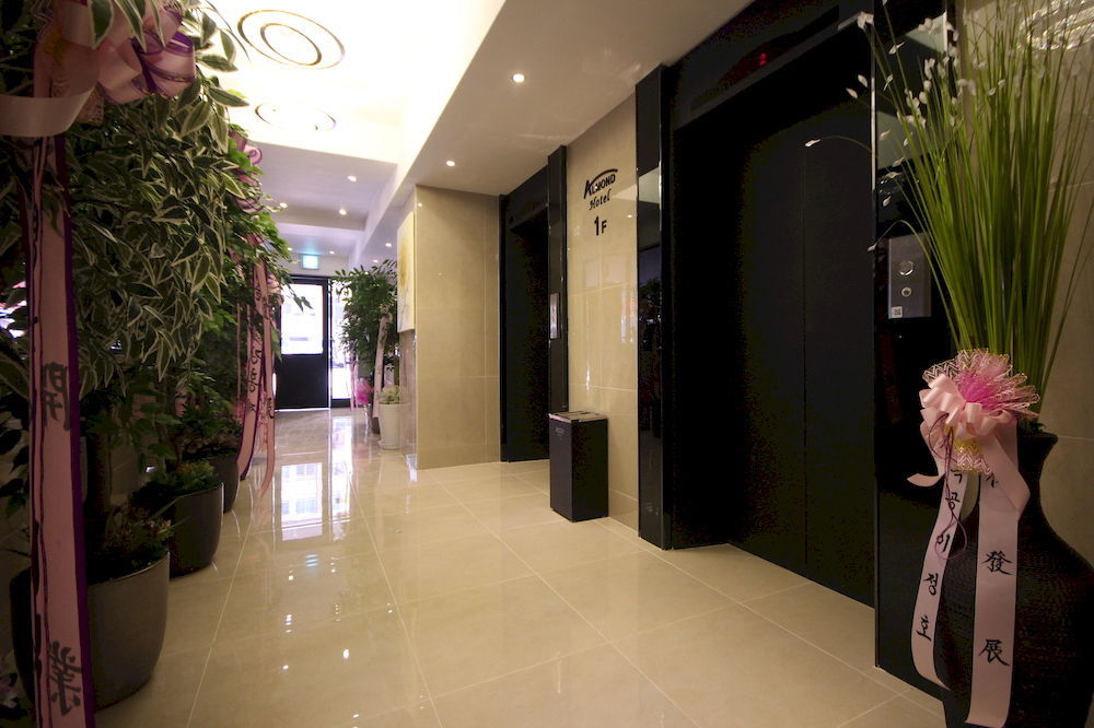 Almond Hotel Busan Station Zewnętrze zdjęcie
