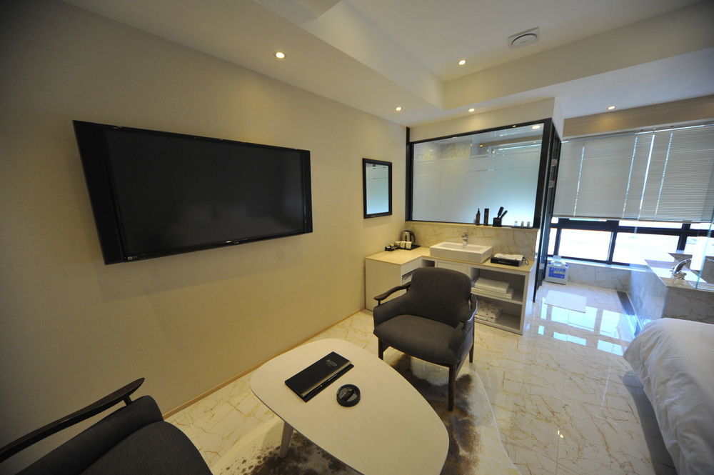 Almond Hotel Busan Station Zewnętrze zdjęcie