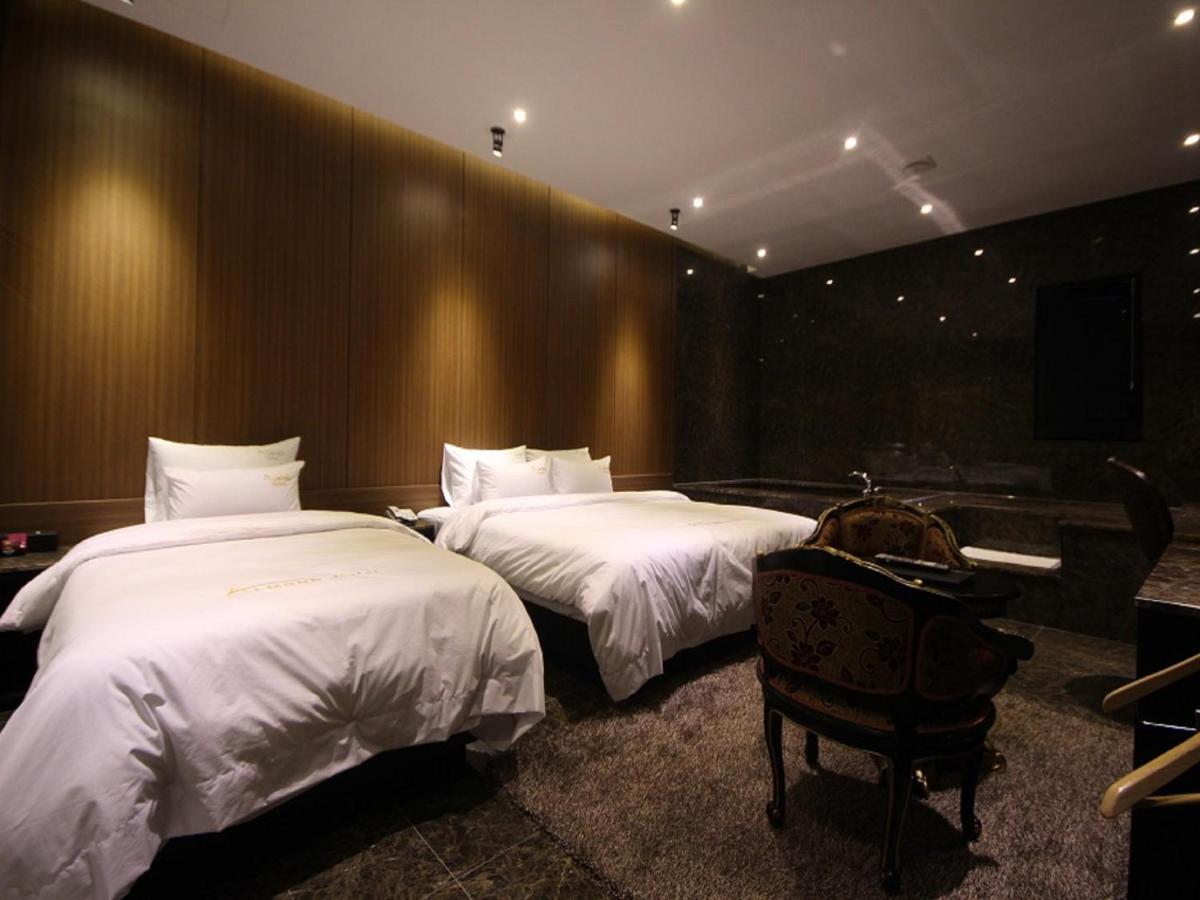 Almond Hotel Busan Station Zewnętrze zdjęcie